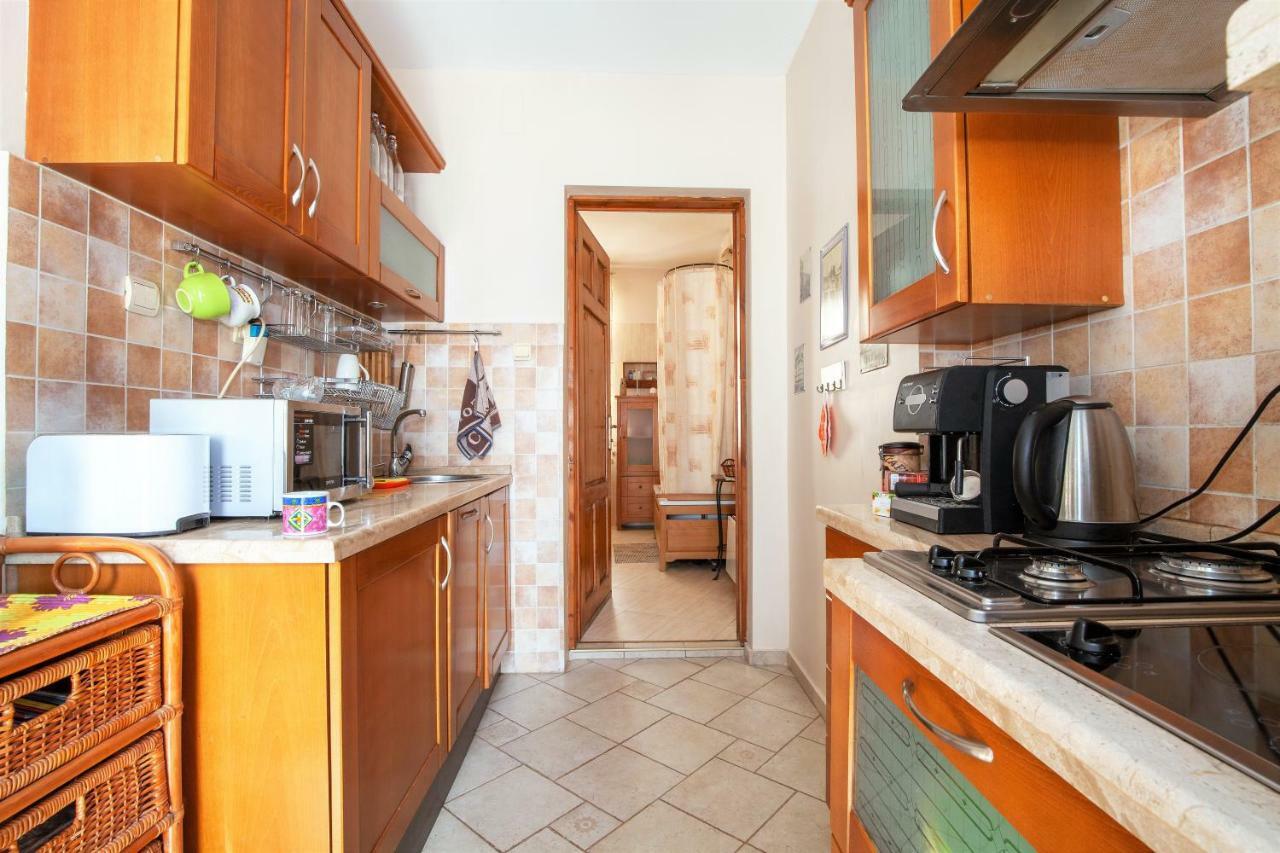 Time Traveling Apartment Sofia City Bagian luar foto